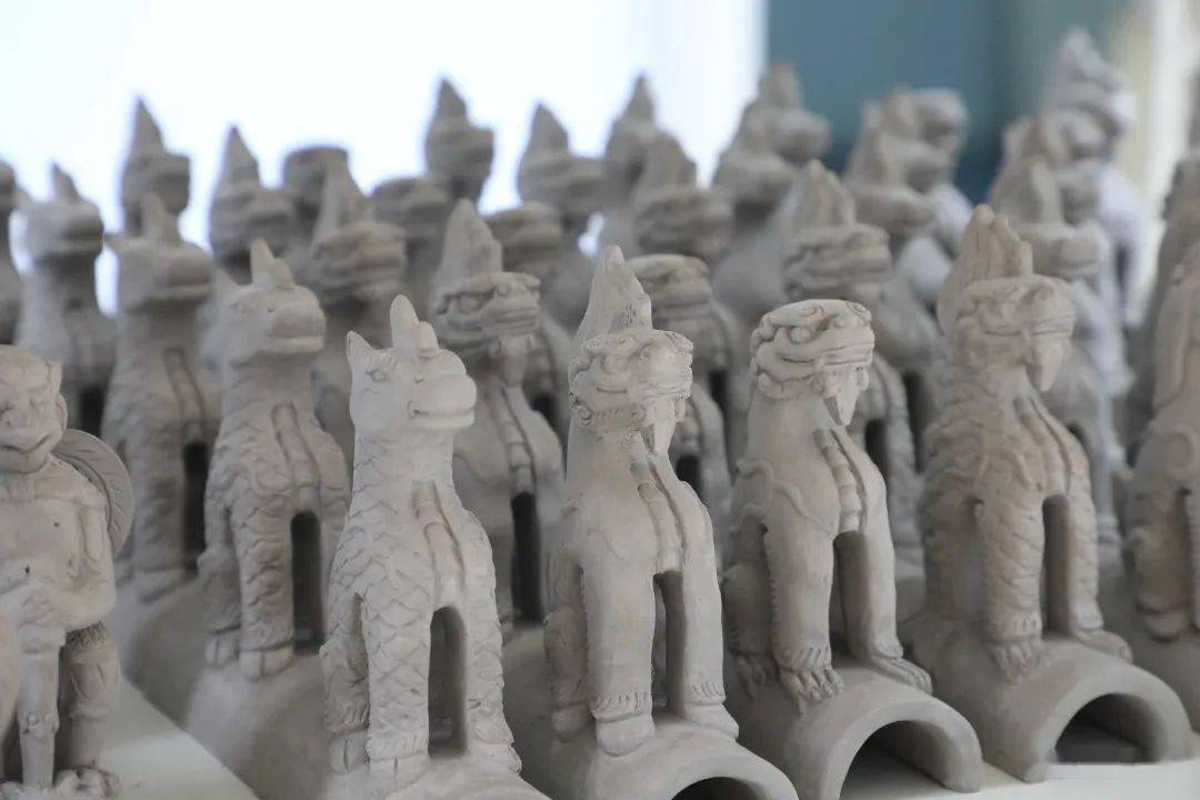 天安門的屋頂，精美的制品，琉璃渠村的陶瓷藝術(shù)傳奇